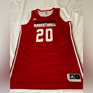 ADIDAS TOP FLIGHT ELITE BASKETBALL JERSEY USED BUT LOOKS LIKE A NEW SIZE LARGE